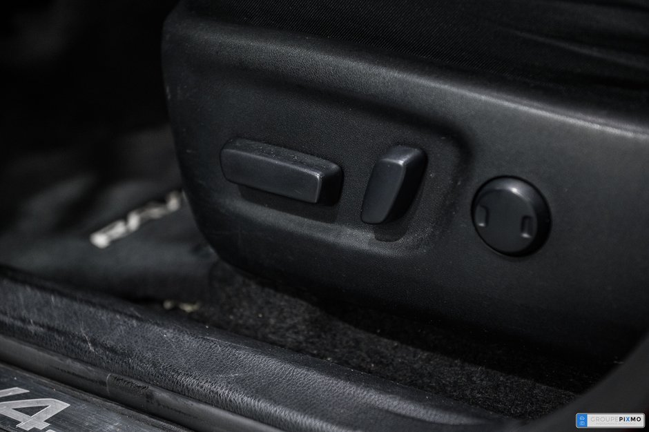 2017 Toyota RAV4 XLE / AWD / CAMÉRA DE RECUL / TOIT OUVRANT++-15