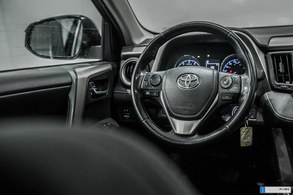 2017 Toyota RAV4 XLE / AWD / CAMÉRA DE RECUL / TOIT OUVRANT++-28