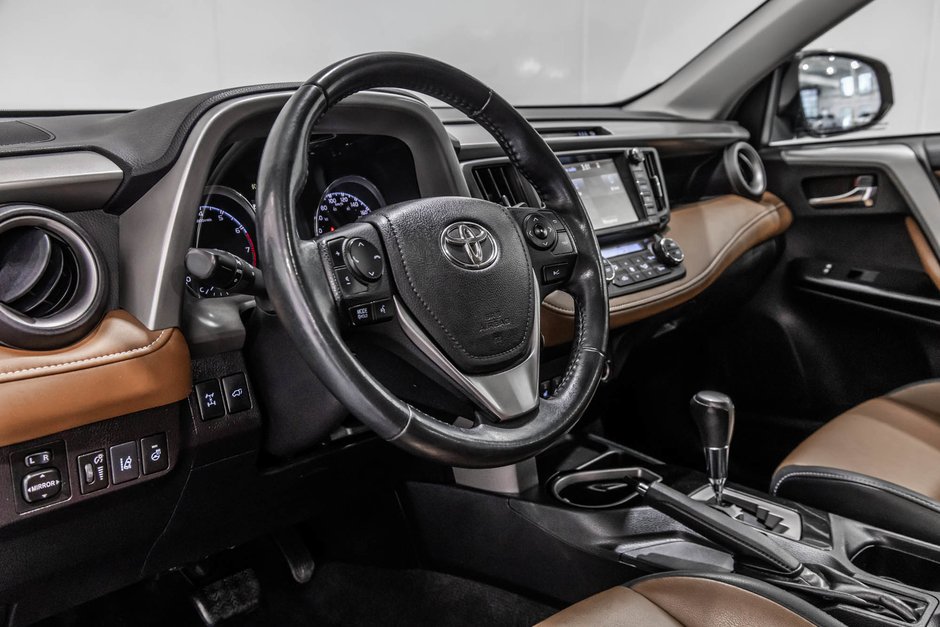 2018 Toyota RAV4 LIMITED / AWD / CUIR / SIÈGES CHAUFFANTS / CAMÉRA-16