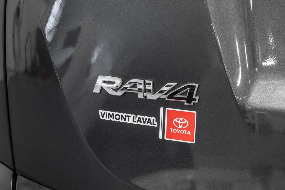 2018 Toyota RAV4 LE / FWD / SIÈGES CHAUFFANTS / CAMÉRA DE RECUL+++-9