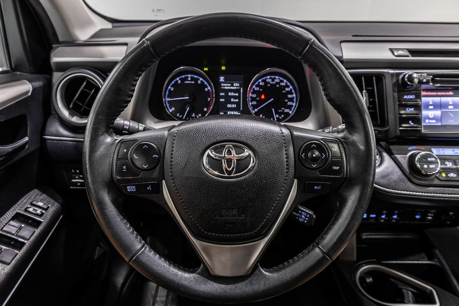 2018 Toyota RAV4 TRAIL / REMORQUAGE 3500LBS / TOIT OUVRANT+++-18