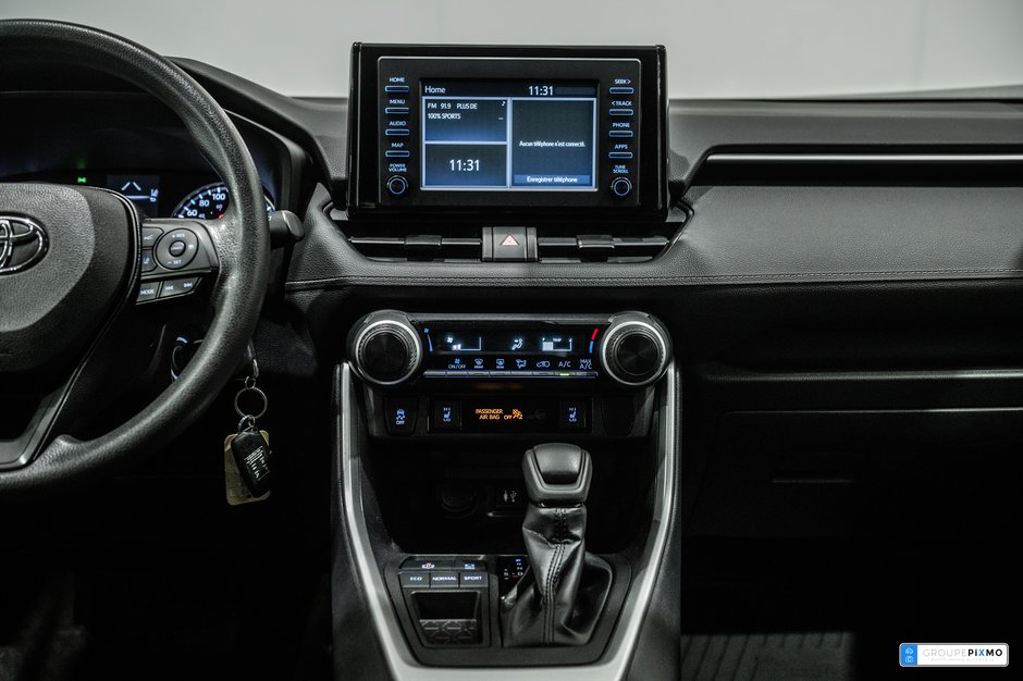 2019 Toyota RAV4 LE / FWD / APPLE CARPLAY / SIÈGES CHAUFFANTS +++-29