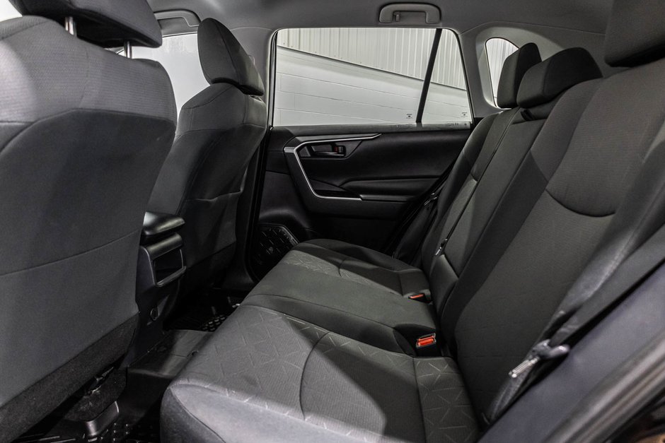 2019 Toyota RAV4 LE / AWD / CAMÉRA DE RECUL / SIÈGES CHAUFFANTS +++-25