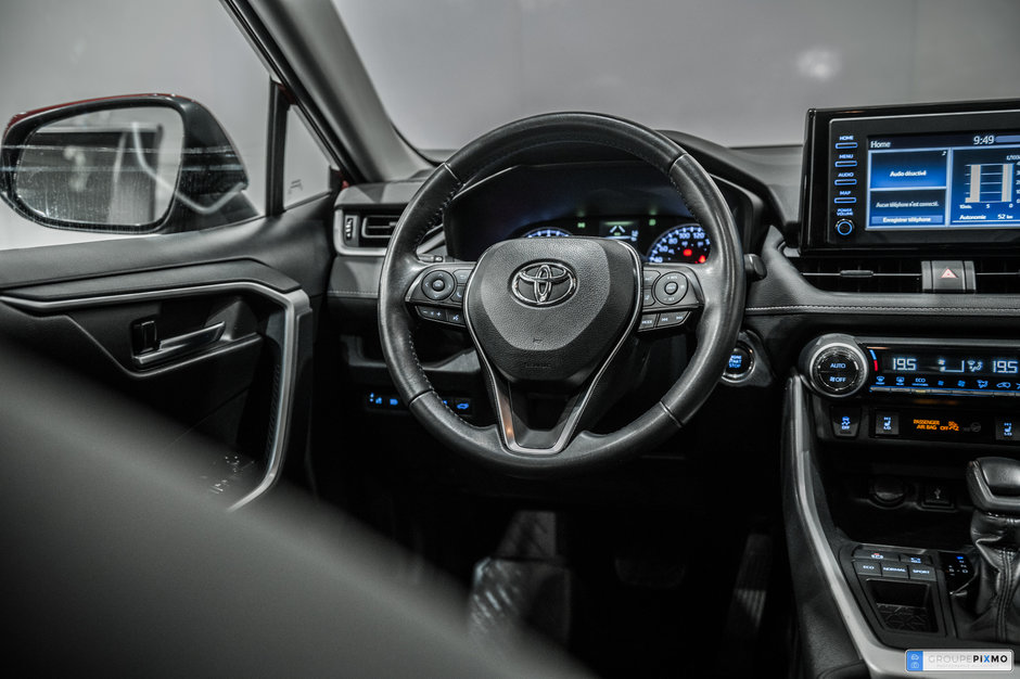 2020 Toyota RAV4 2020+XLE+TOIT+APPLE CARPLAY+MAGS+++-28