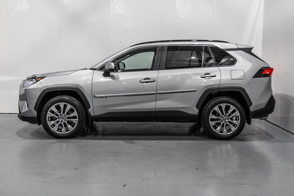 2020 Toyota RAV4 XLE/AWD/PREMIUM/APPLE CARPLAY/TOIT OUVRANT++-6