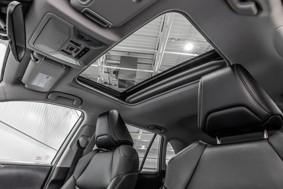 2020 Toyota RAV4 XLE/AWD/PREMIUM/APPLE CARPLAY/TOIT OUVRANT++-29