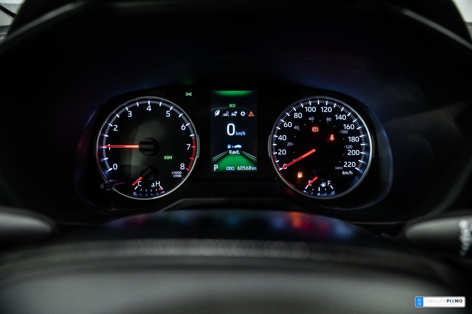 Toyota RAV4 LE / FWD / APPLE CARPLAY / CAMÉRA DE RECUL ++ 2021-17