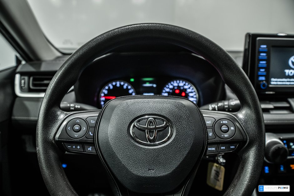 Toyota RAV4 LE / FWD / APPLE CARPLAY / CAMÉRA DE RECUL ++ 2021-16