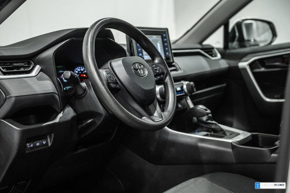 Toyota RAV4 LE / FWD / APPLE CARPLAY / CAMÉRA DE RECUL ++ 2021-14