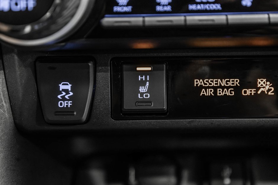 2021 Toyota RAV4 XLE / AWD / TOIT OUVRANT / APPLE CARPLAY / CAMÉRA+-26