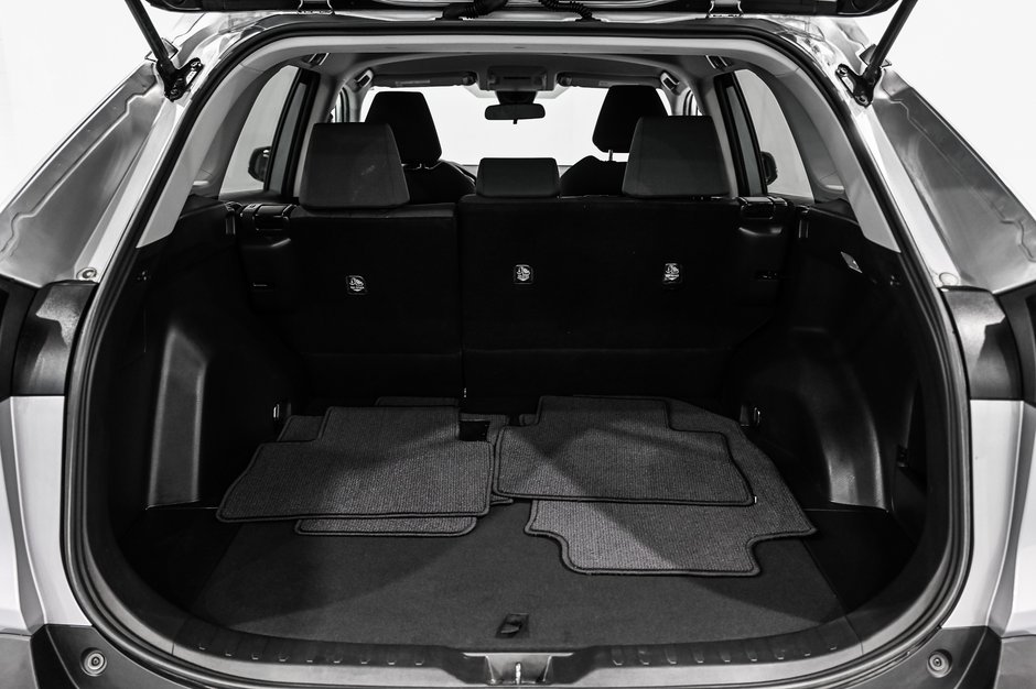 2021 Toyota RAV4 LE / FWD / APPLE CARPLAY / CAMÉRA DE RECUL ++-8