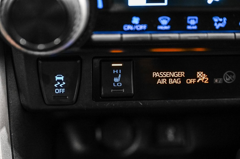 2021 Toyota RAV4 LE / FWD / APPLE CARPLAY / CAMÉRA DE RECUL ++-14