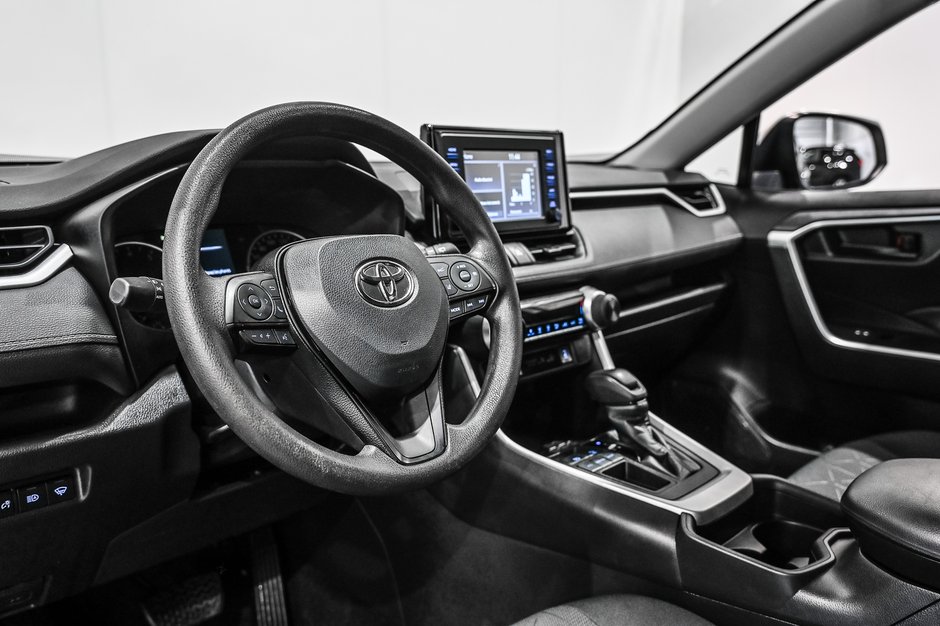 2021 Toyota RAV4 LE / FWD / APPLE CARPLAY / CAMÉRA DE RECUL ++-9