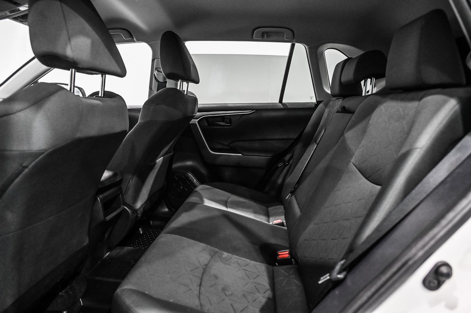 2021 Toyota RAV4 LE / FWD / APPLE CARPLAY / CAMÉRA DE RECUL +++-17
