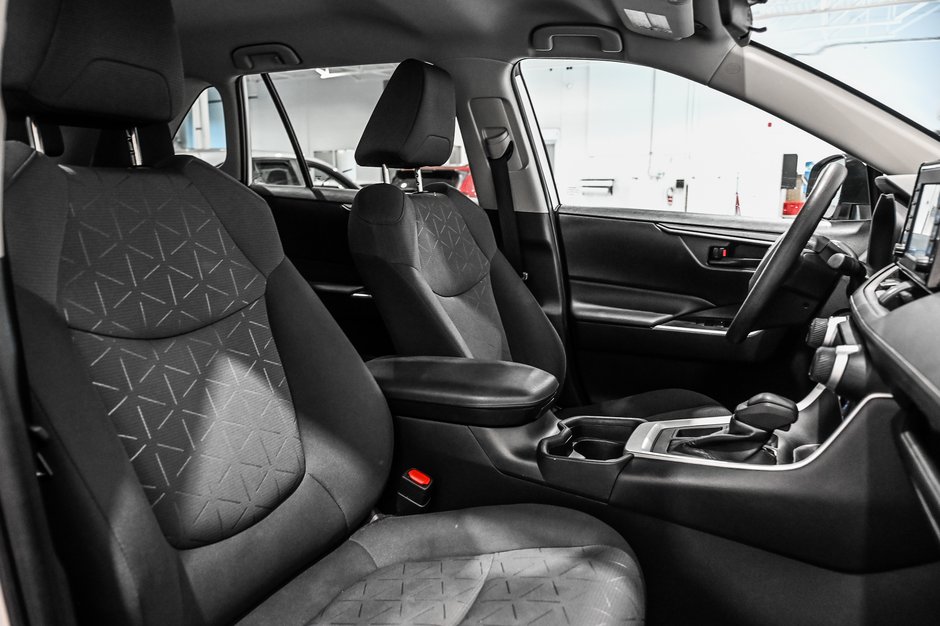 2021 Toyota RAV4 LE / FWD / APPLE CARPLAY / CAMÉRA DE RECUL +++-22