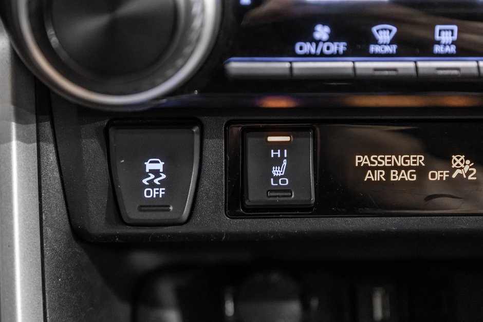 Toyota RAV4 LE / AWD / CAMÉRA DE RECUL / SIÈGES CHAUFFANTS +++ 2021-21