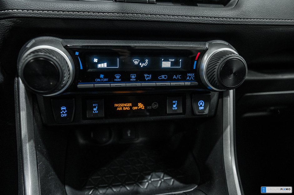 Toyota RAV4 LE / AWD / APPLE CARPLAY / SIÈGES CHAUFFANTS++ 2022-20