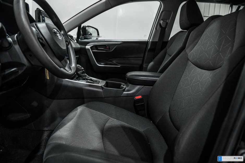 Toyota RAV4 LE / AWD / APPLE CARPLAY / SIÈGES CHAUFFANTS++ 2022-13