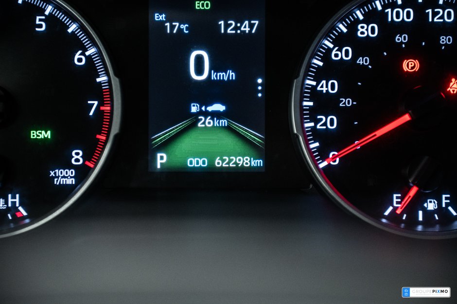 Toyota RAV4 LE / FWD / SIÈGES CHAUFFANTS / CAMÉRA DE RECUL+++ 2022-18