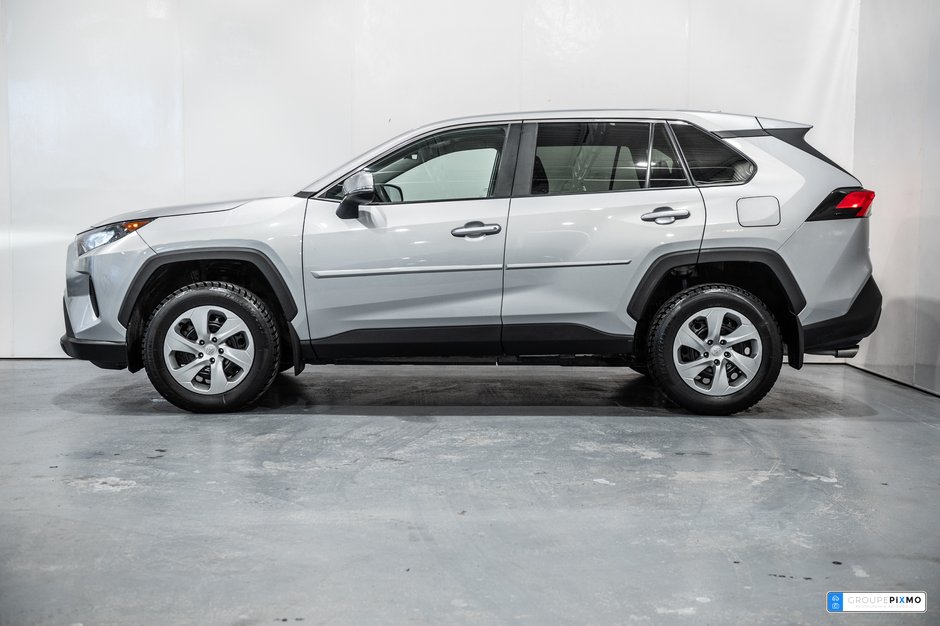Toyota RAV4 LE / FWD / SIÈGES CHAUFFANTS / CAMÉRA DE RECUL+++ 2022-6