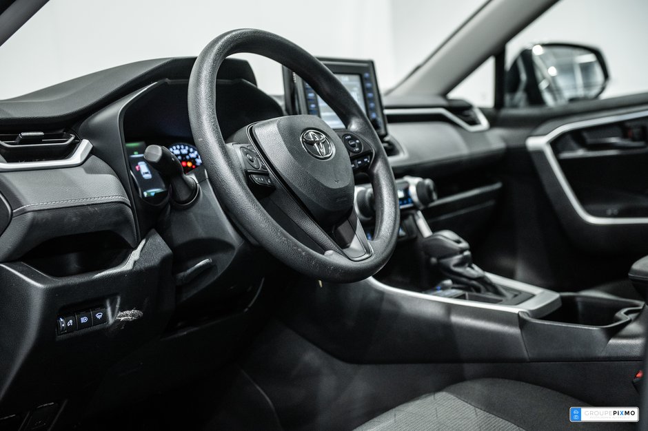 Toyota RAV4 LE / FWD / SIÈGES CHAUFFANTS / CAMÉRA DE RECUL+++ 2022-14