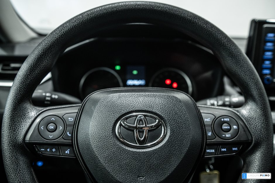 Toyota RAV4 LE / FWD / SIÈGES CHAUFFANTS / CAMÉRA DE RECUL+++ 2022-16