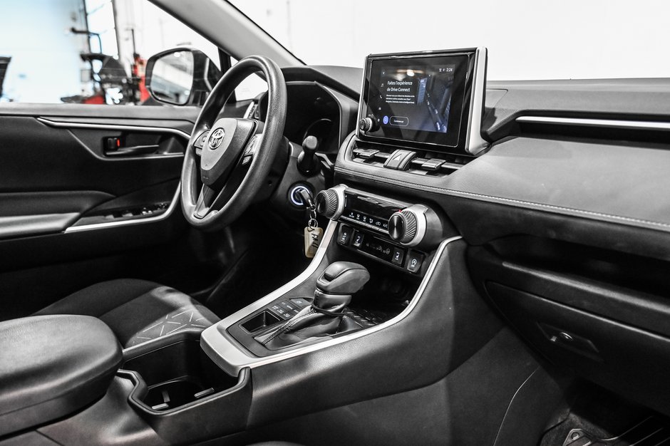 Toyota RAV4 LE / AWD / APPLE CARPLAY / CAMÉRA DE RECUL / +++ 2023-22