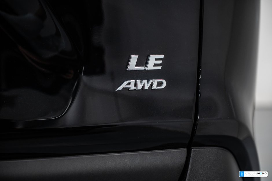 2023 Toyota RAV4 LE / AWD / CAMÉRA DE RECUL / SIÈGES CHAUFFANTS +++-10