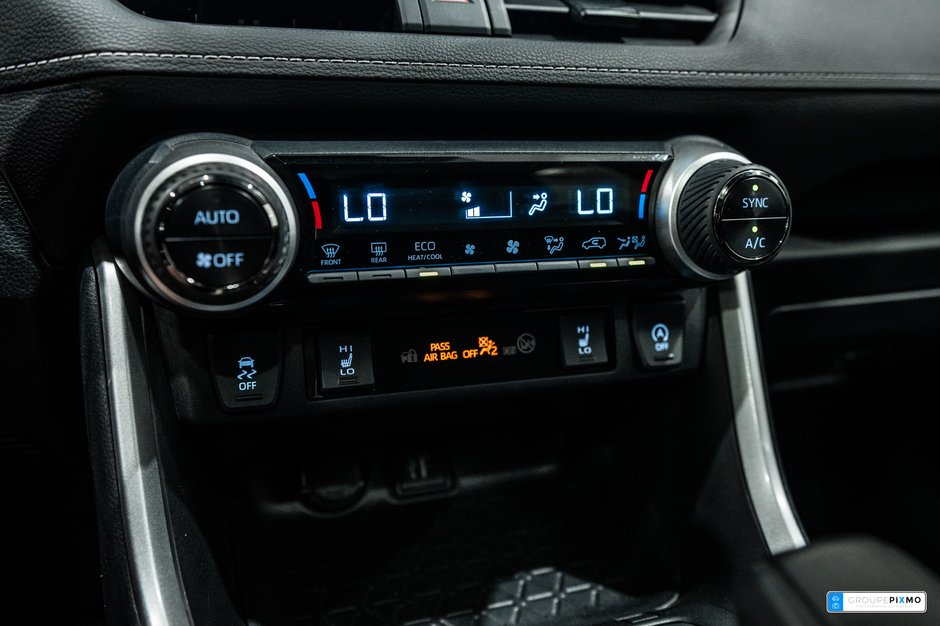 2023 Toyota RAV4 XLE / AWD / TOIT / MAGS / CAMÉRA+++-23