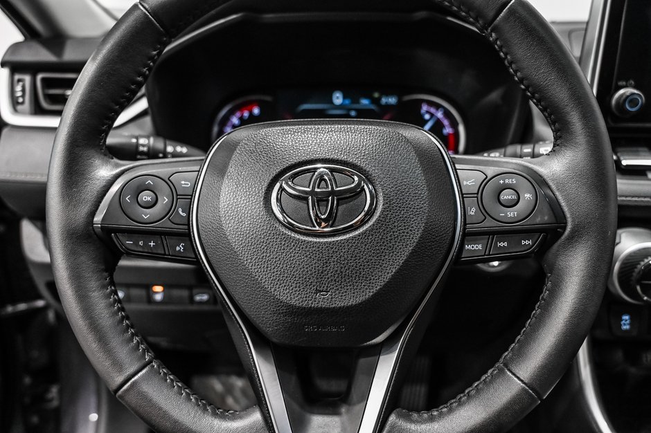 2023 Toyota RAV4 XLE / PREMIUM / AWD / CUIR / APPLE CARPLAY ++-15
