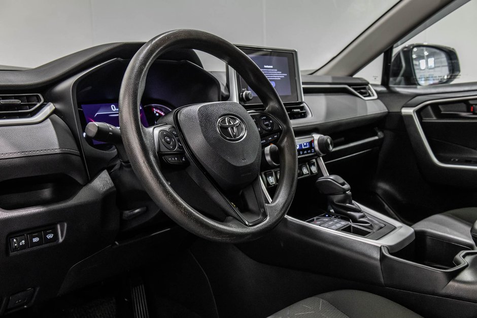 2023 Toyota RAV4 LE / AWD / CAMÉRA DE RECUL / SIÈGES CHAUFFANTS +++-13