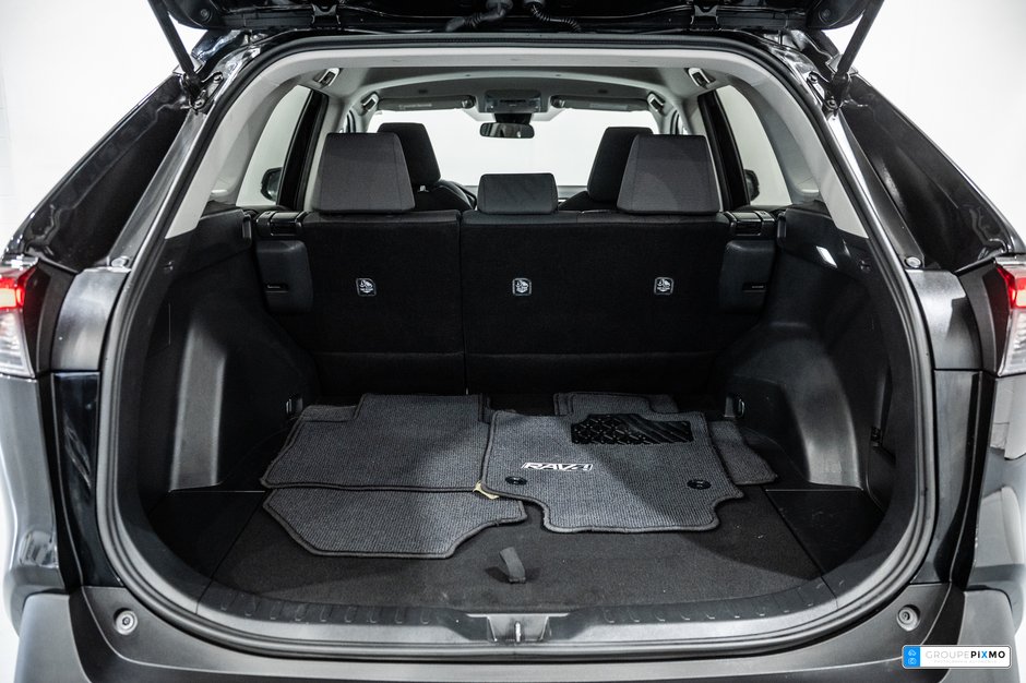 Toyota RAV4 LE / AWD / CAMÉRA DE RECUL / SIÈGES CHAUFFANTS +++ 2024-11