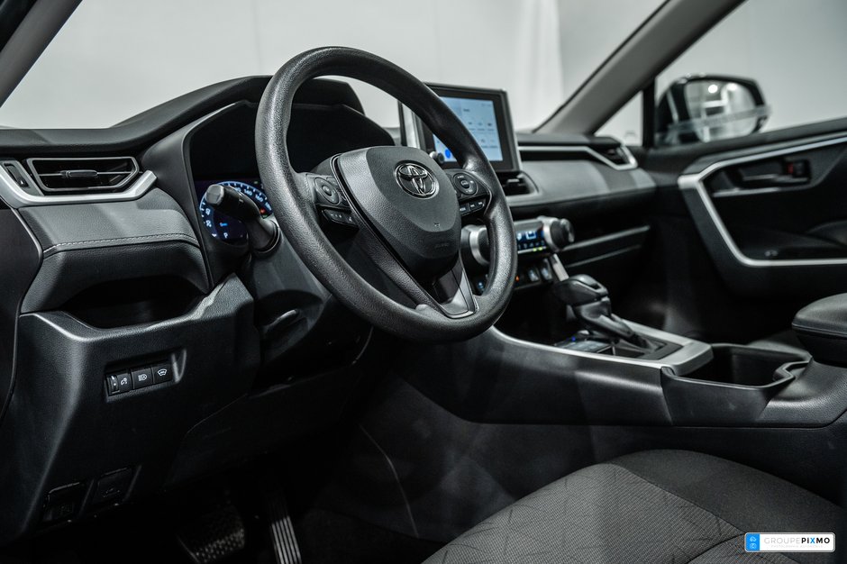 Toyota RAV4 LE / AWD / CAMÉRA DE RECUL / SIÈGES CHAUFFANTS +++ 2024-14