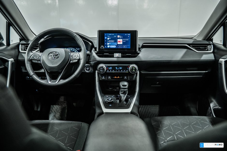 2024 Toyota RAV4 Hybrid HYBRID / XLE / AWD / TOIT / MAGS+++-30
