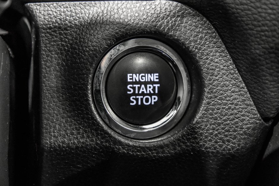 2024 Toyota RAV4 XLE / AWD / TOIT OUVRANT / APPLE CARPLAY / CAMÉRA+-21