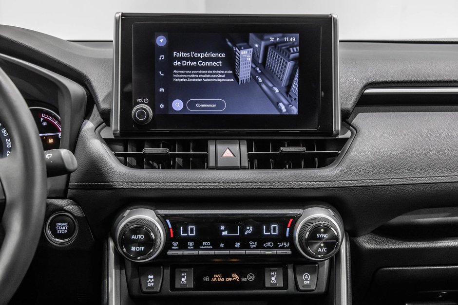 2024 Toyota RAV4 XLE / AWD / TOIT OUVRANT / APPLE CARPLAY / CAMÉRA+-35