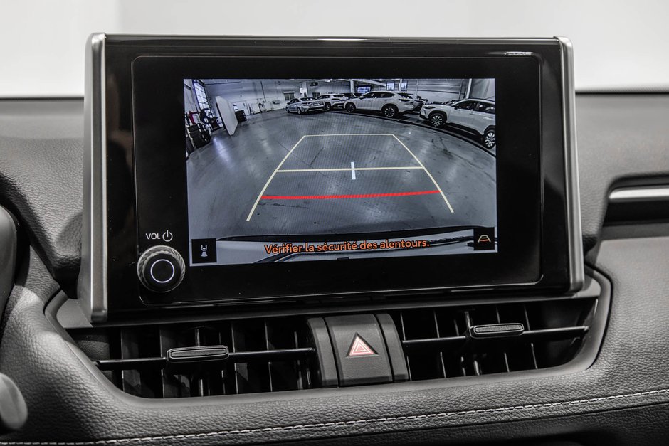 2024 Toyota RAV4 XLE / AWD / TOIT OUVRANT / APPLE CARPLAY / CAMÉRA+-29