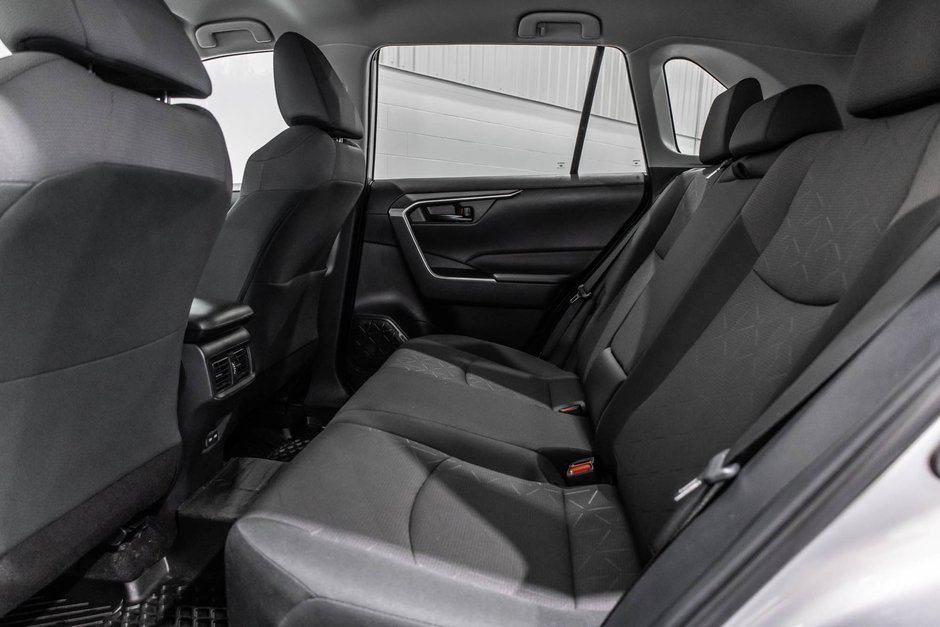 2024 Toyota RAV4 LE / AWD / APPLE CARPLAY / CAMÉRA +++-27