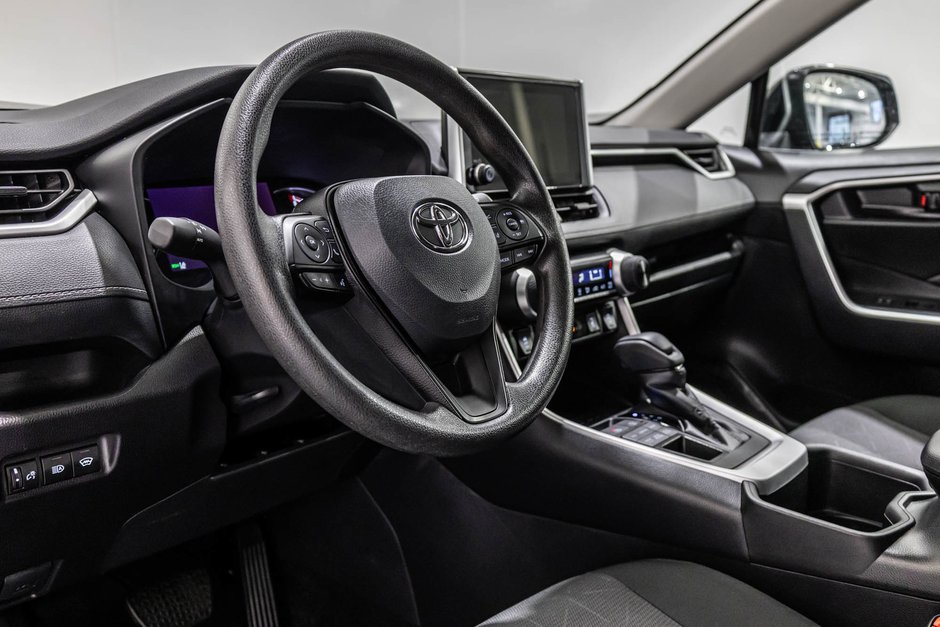 2024 Toyota RAV4 LE / AWD / CAMÉRA DE RECUL / SIÈGES CHAUFFANTS +++-14