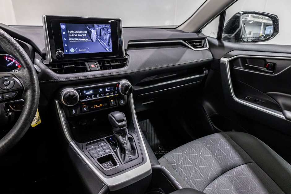 2024 Toyota RAV4 LE / AWD / CAMÉRA DE RECUL / SIÈGES CHAUFFANTS +++-18