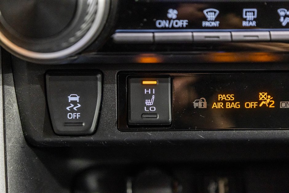 2024 Toyota RAV4 LE / AWD / CAMÉRA DE RECUL / SIÈGES CHAUFFANTS +++-21