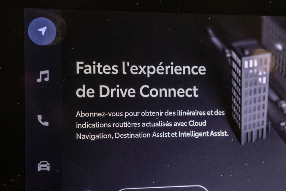 2024 Toyota RAV4 XLE / AWD / TOIT OUVRANT / APPLE CARPLAY / CAMÉRA+-28