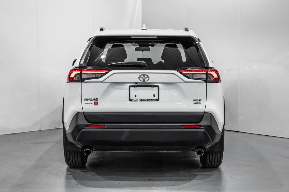 2024 Toyota RAV4 XLE / AWD / TOIT OUVRANT / APPLE CARPLAY / CAMÉRA+-8