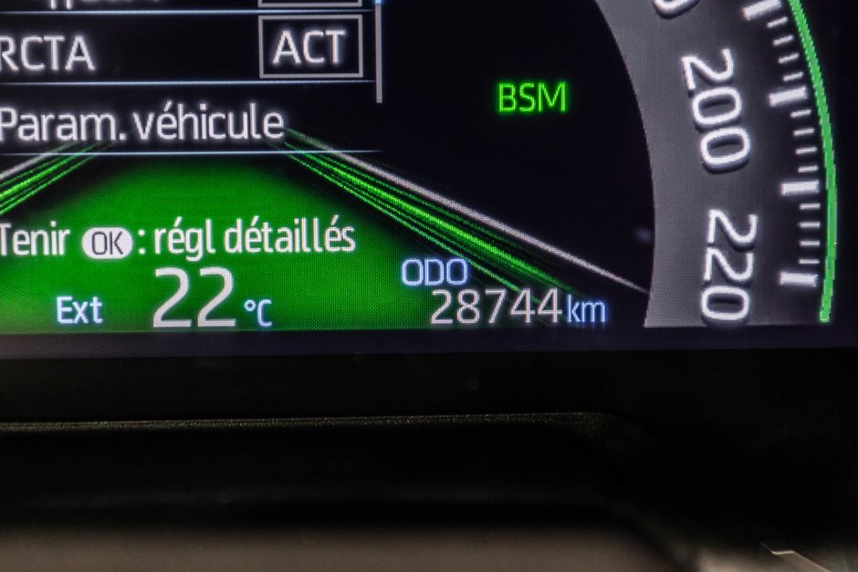 2024 Toyota RAV4 XLE / AWD / TOIT OUVRANT / APPLE CARPLAY / CAMÉRA+-20