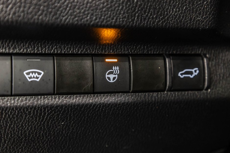 2024 Toyota RAV4 XLE / AWD / TOIT OUVRANT / APPLE CARPLAY / CAMÉRA+-17