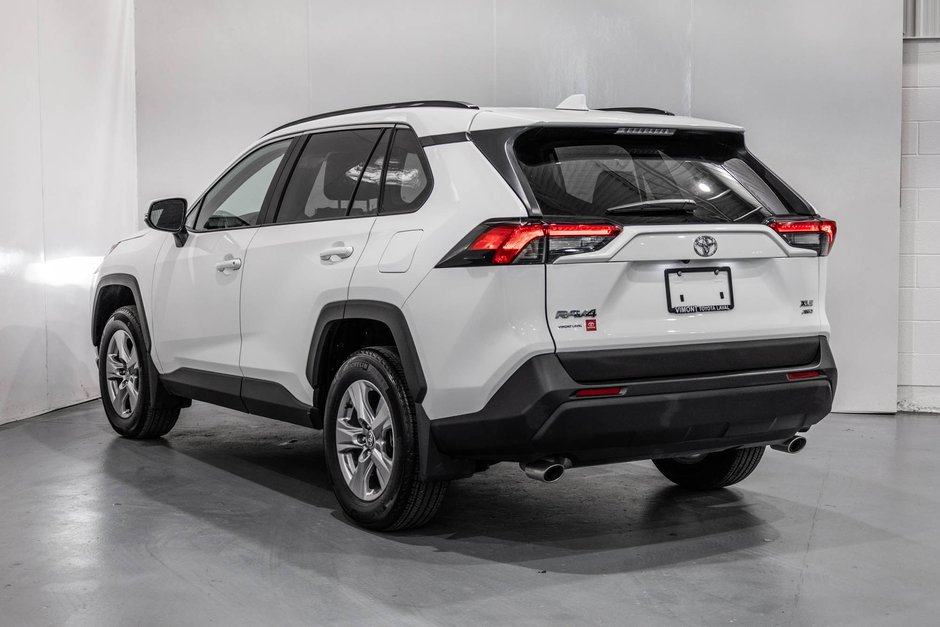 2024 Toyota RAV4 XLE / AWD / TOIT OUVRANT / APPLE CARPLAY / CAMÉRA+-7