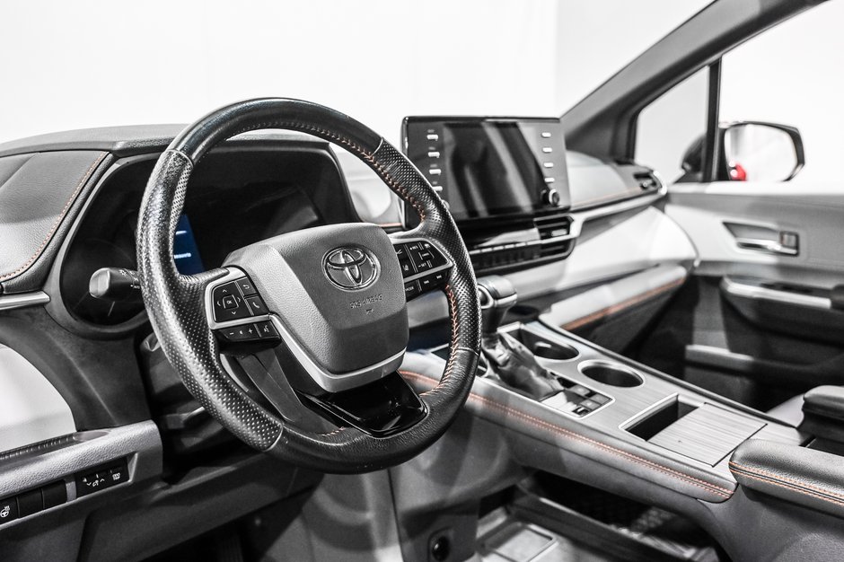 2021 Toyota Sienna Hybrid XSE / CUIR / APPLE CARPLAY / TOIT OUVRANT +++-14