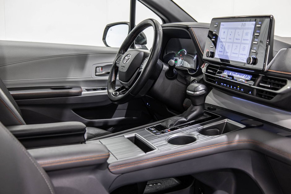 2021 Toyota Sienna Hybrid XSE / TOIT OUVRANT / CUIR / APPLE CARPLAY +++-41
