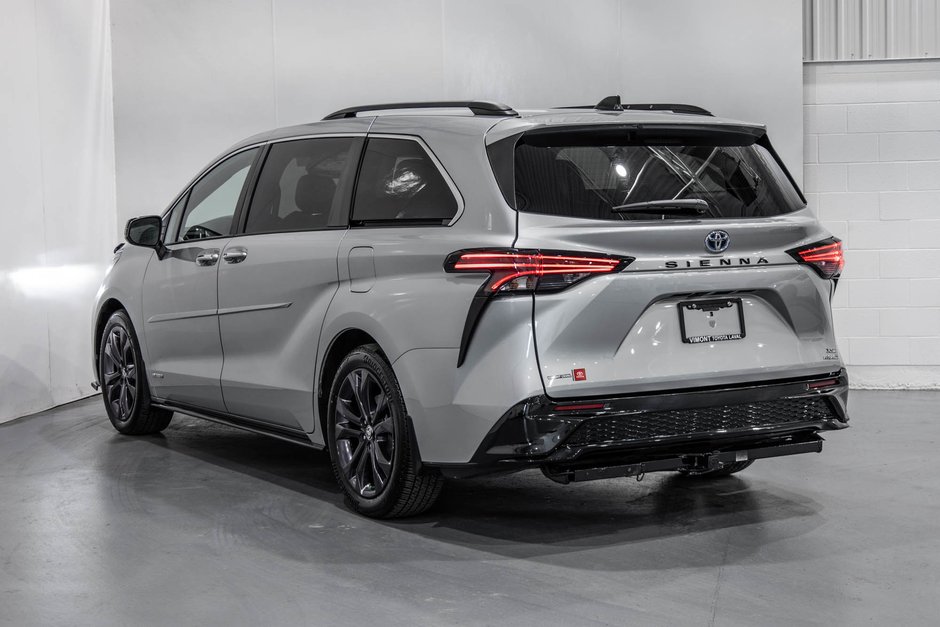 2021 Toyota Sienna Hybrid XSE / TOIT OUVRANT / CUIR / APPLE CARPLAY +++-8