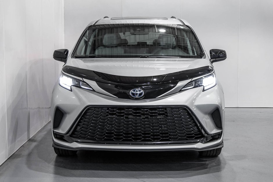 2021 Toyota Sienna Hybrid XSE / TOIT OUVRANT / CUIR / APPLE CARPLAY +++-1